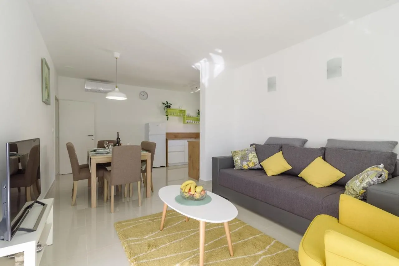 Apartment S-7 Trogir